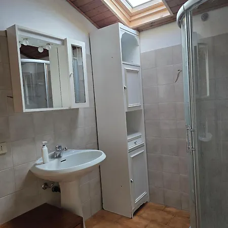 Prázdninový dům Lauretta, A Stone's Throw From The Beach! Viareggio